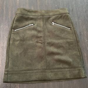 Loft 00P high rise suede skirt